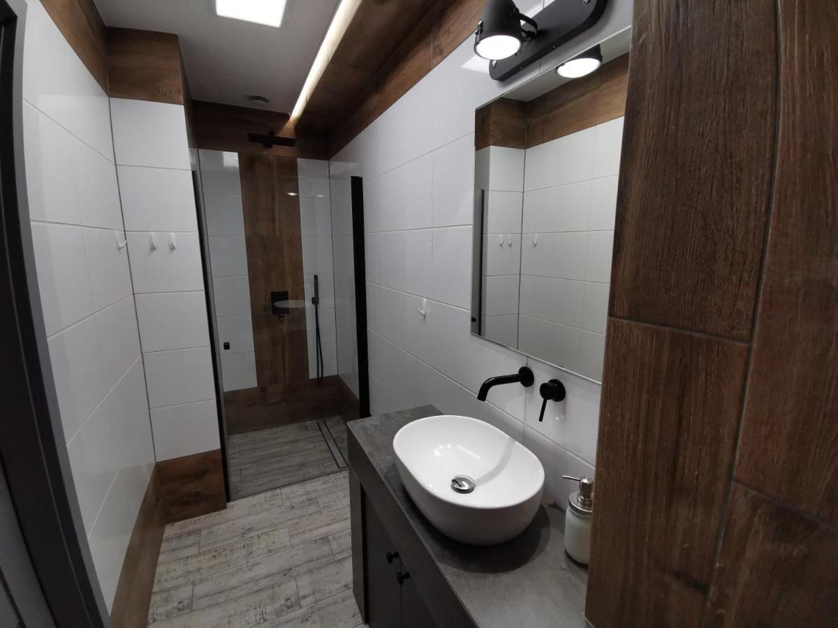 Apartamenty Majowka โควอตสโก ภายนอก รูปภาพ